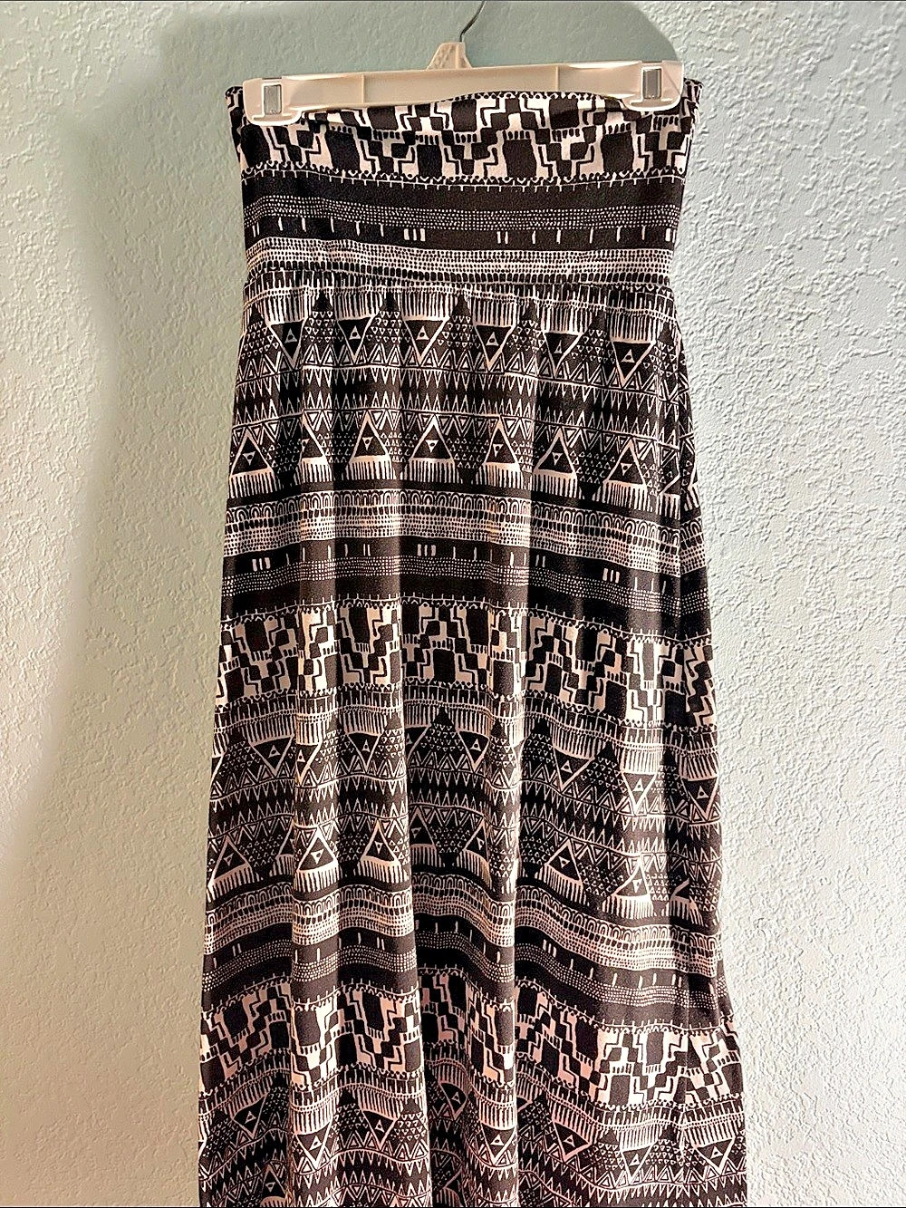 Mossimo Supply Co. Geometric Maxi Skirt in Black & White Size XS Like New